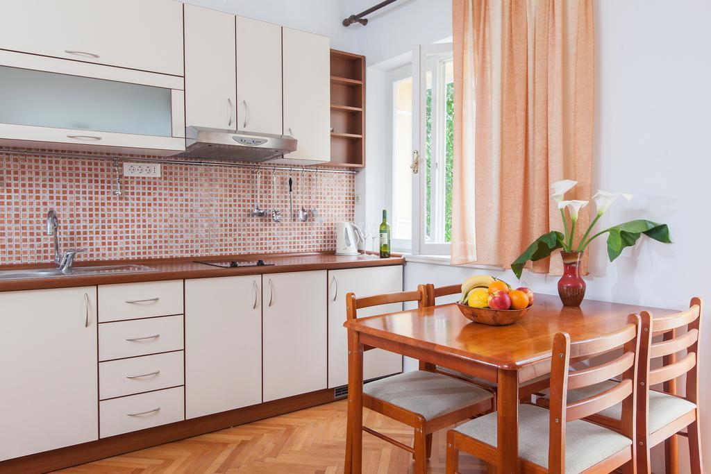 Apartments Potts Point Makarska Szoba fotó